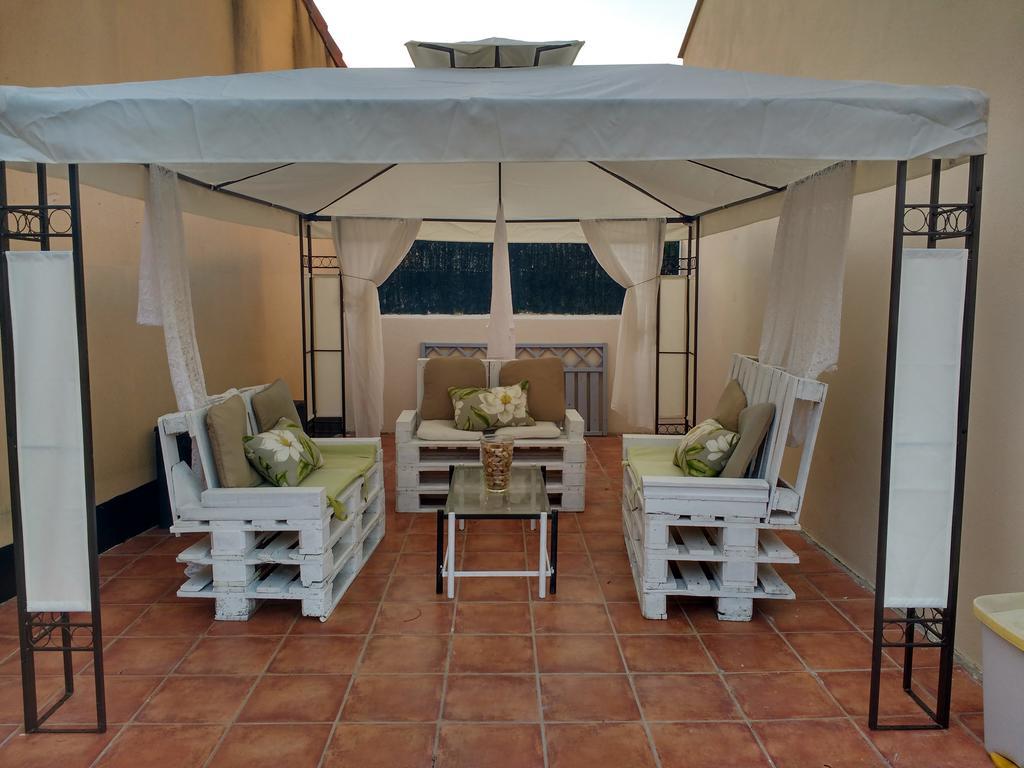 Casa Tau Guest House Larrasoana Exterior photo